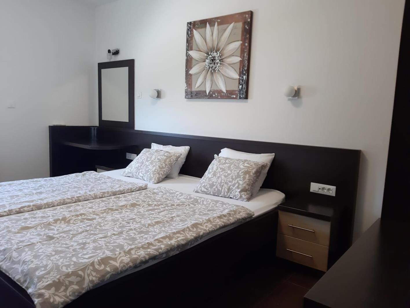 Sunset Apartments Zaton زاتون الغرفة الصورة